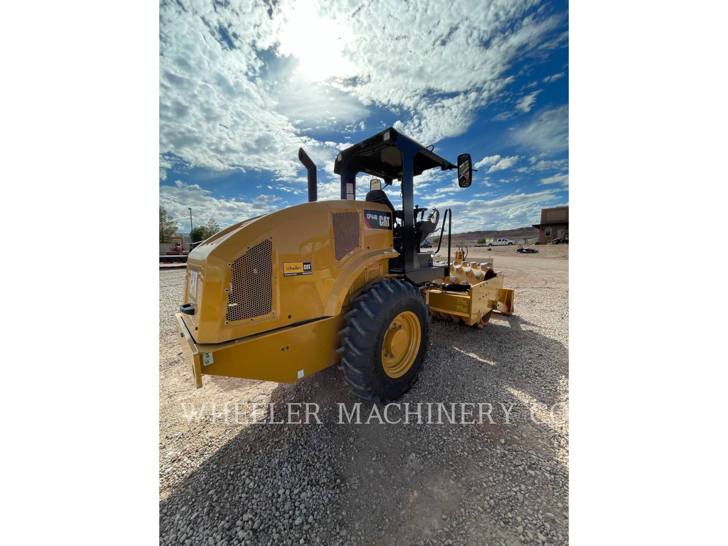 2021 Caterpillar CP44B Vibratory Single