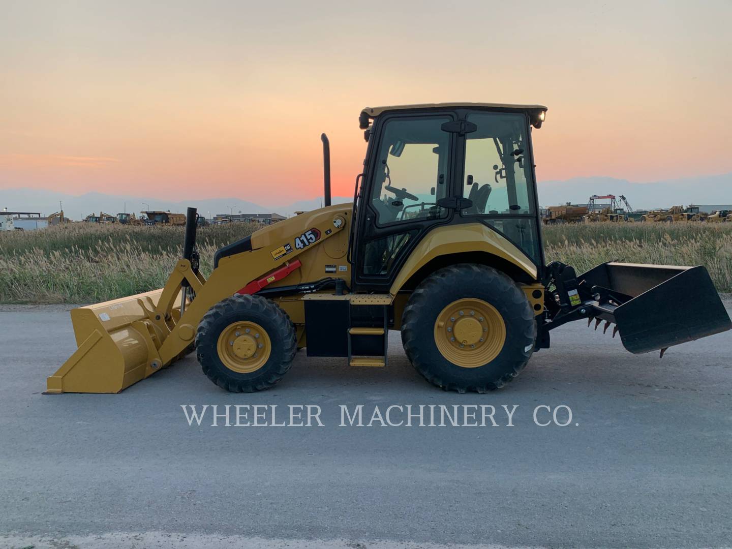 2021 Caterpillar 415 IL CAB Tractor Loader Backhoe