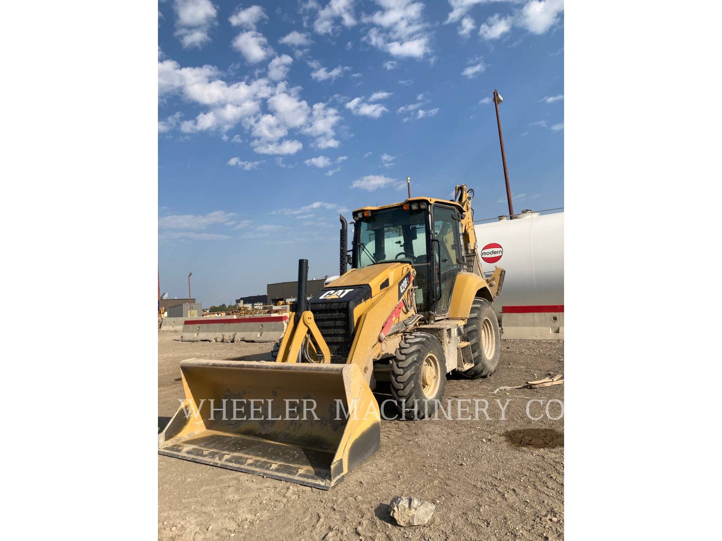 2019 Caterpillar 420F2 E Tractor Loader Backhoe