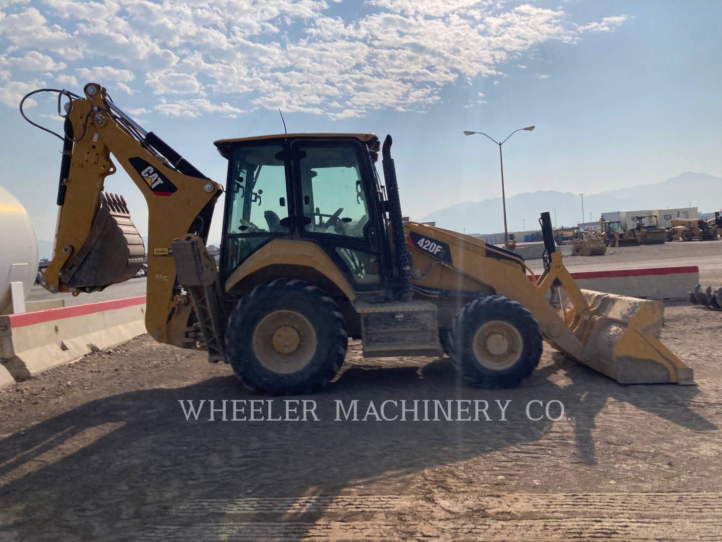 2019 Caterpillar 420F2 E Tractor Loader Backhoe