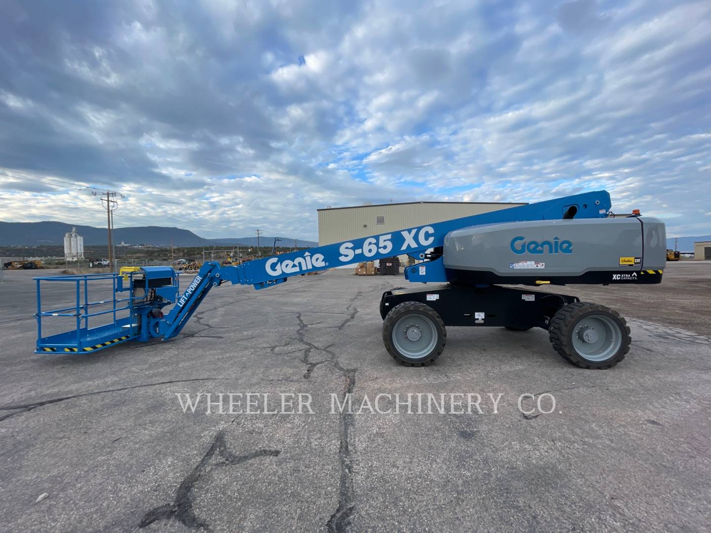 2021 Genie S65XC Lift Truck