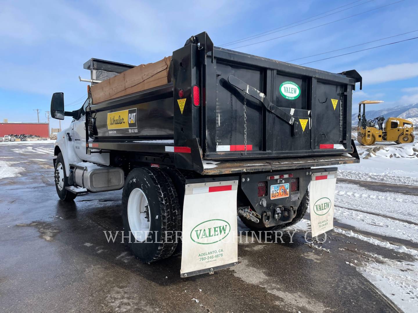 2021 Ford DUMP 6 YD Truck