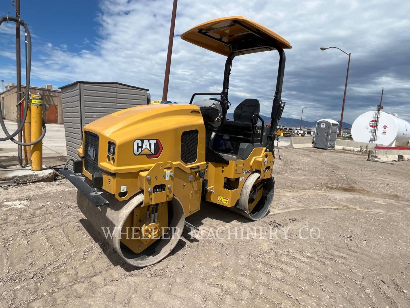 2022 Caterpillar CB2.7 GC Vibratory Double