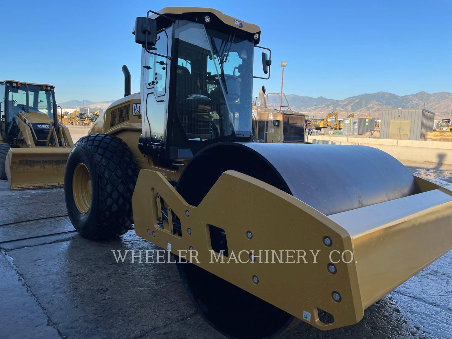 2022 Caterpillar CS11 GC Vibratory Single