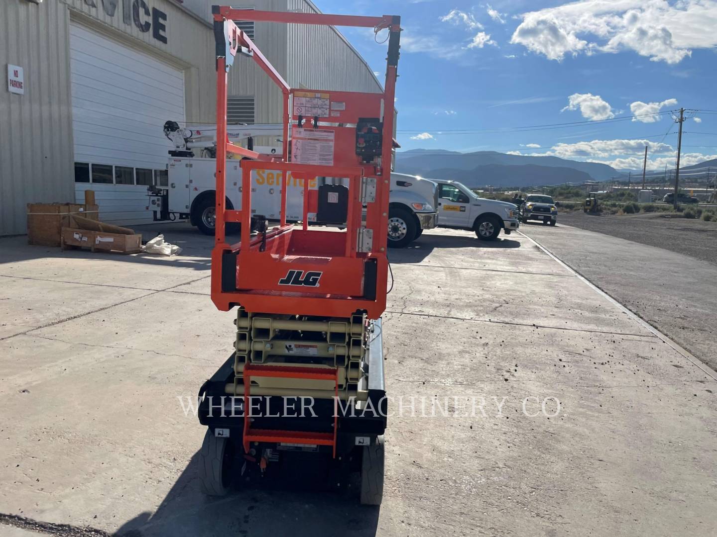 2022 JLG AE1932 Lift Truck