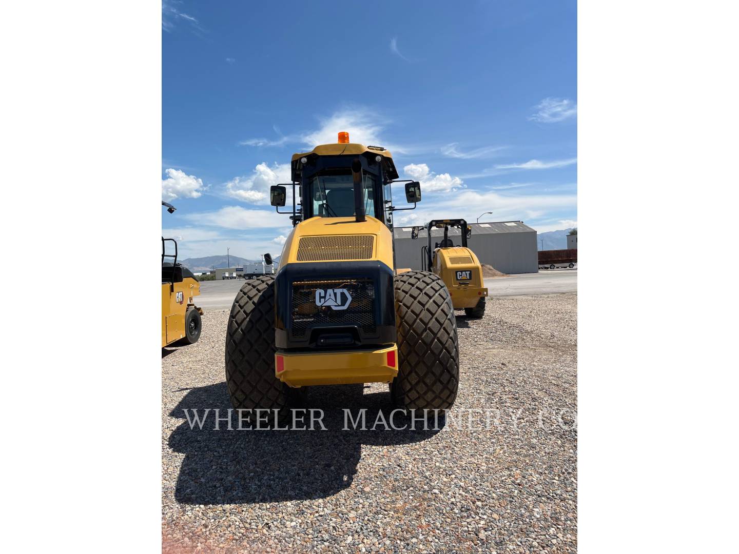 2022 Caterpillar CS11 GC Vibratory Single