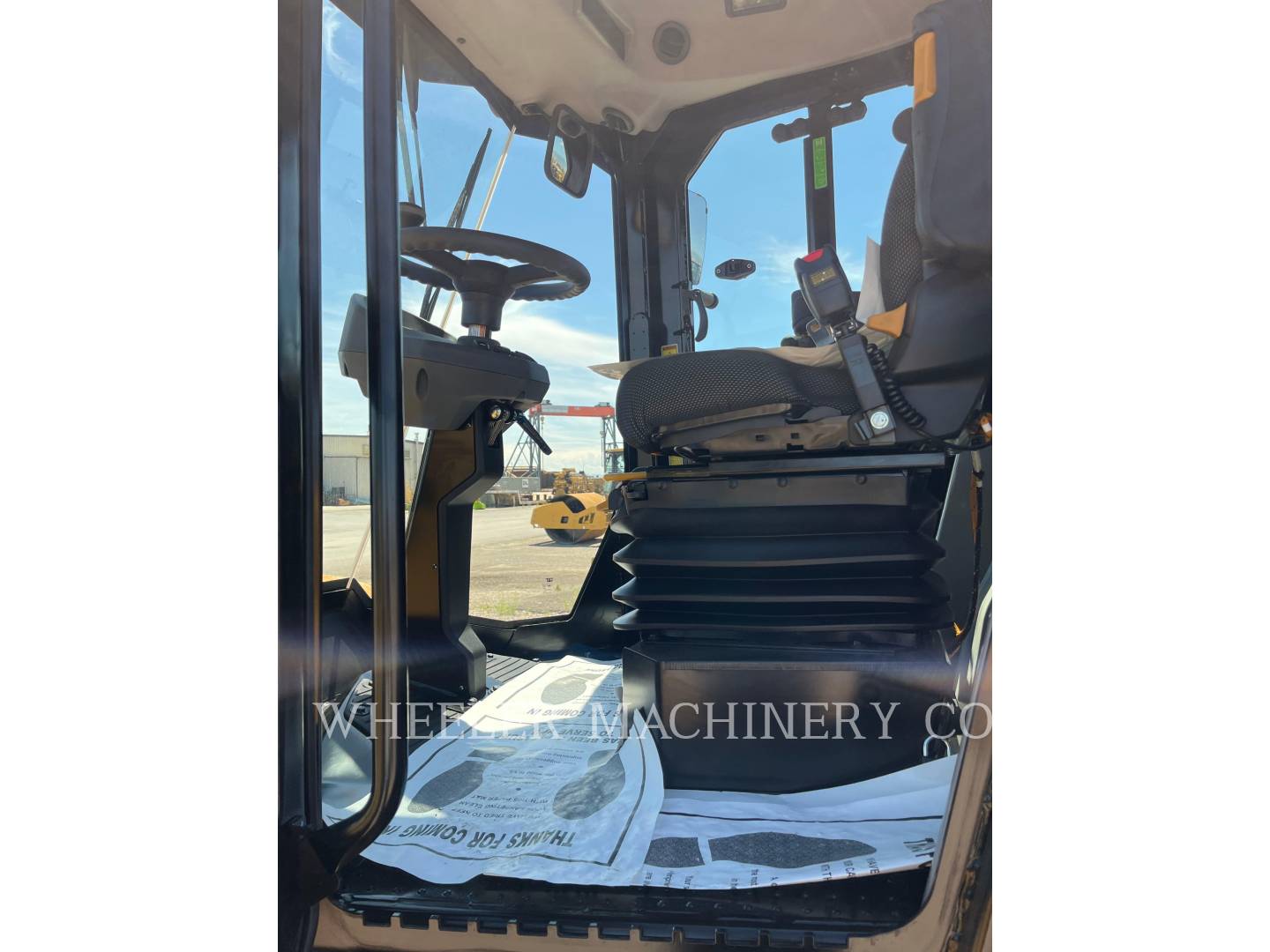 2022 Caterpillar CS11 GC Vibratory Single