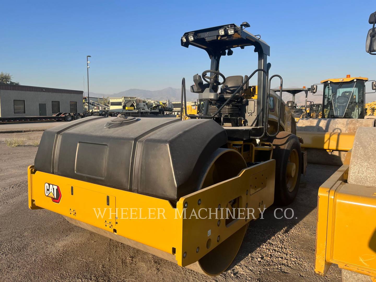 2022 Caterpillar CCS9 Vibratory Single