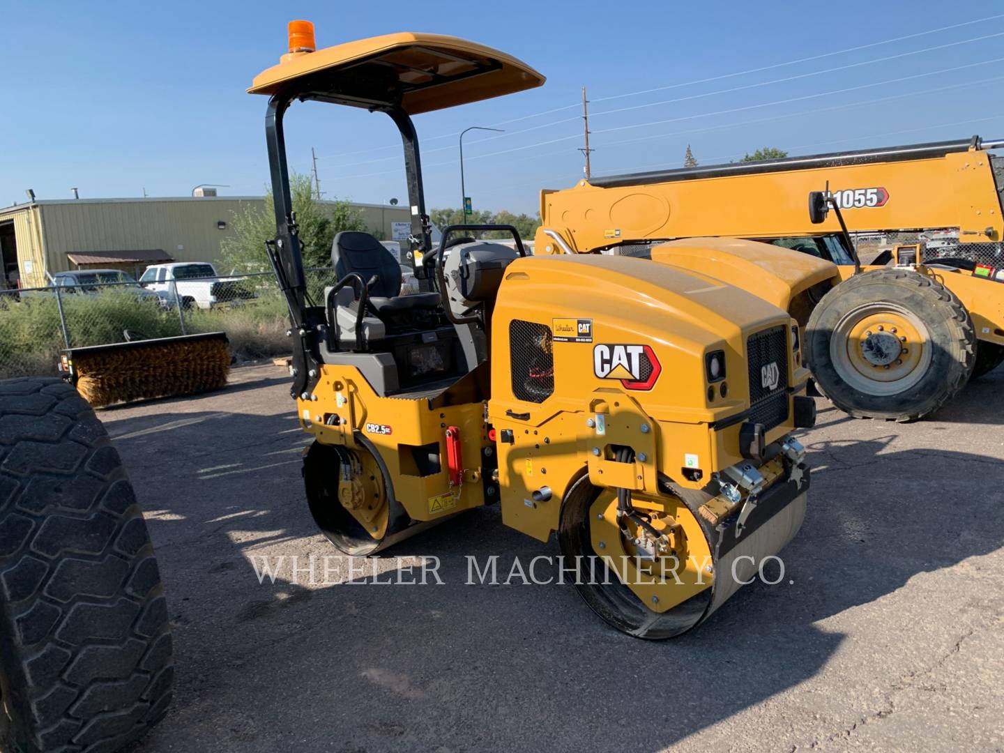 2022 Caterpillar CB2.5 GC Vibratory Double