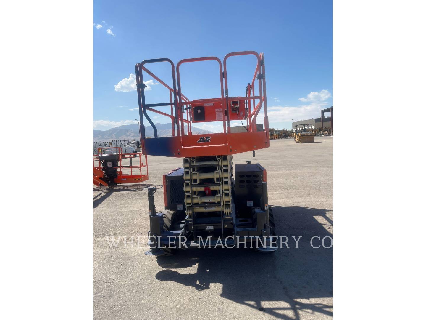 2022 JLG RT4769 Lift Truck