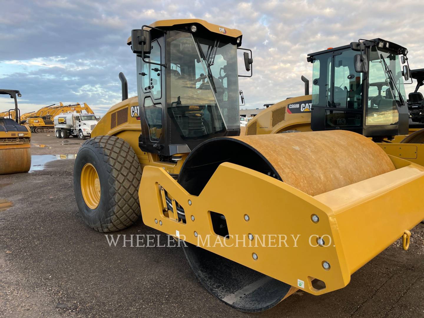 2022 Caterpillar CS12 GC Vibratory Single