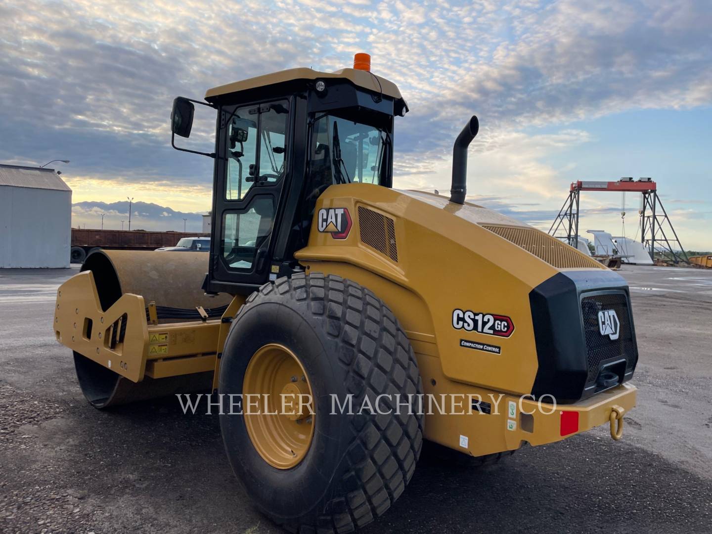 2022 Caterpillar CS12 GC Vibratory Single