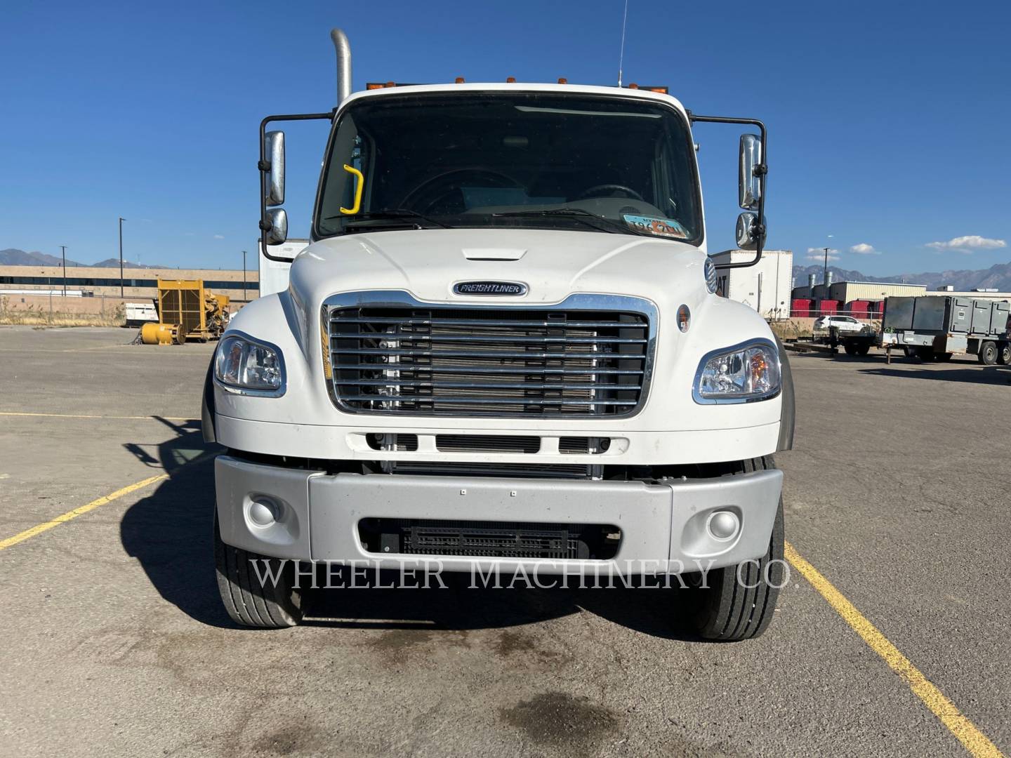 2023 Freightliner DUMP 10 YD Truck