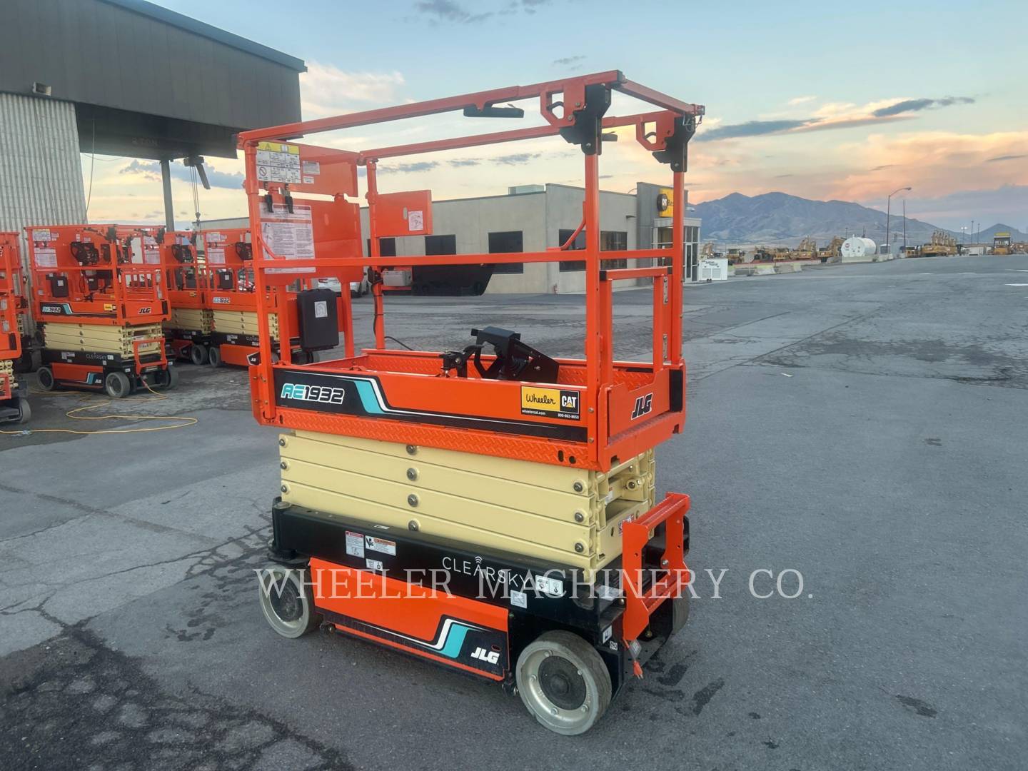 2022 JLG AE1932 Lift Truck