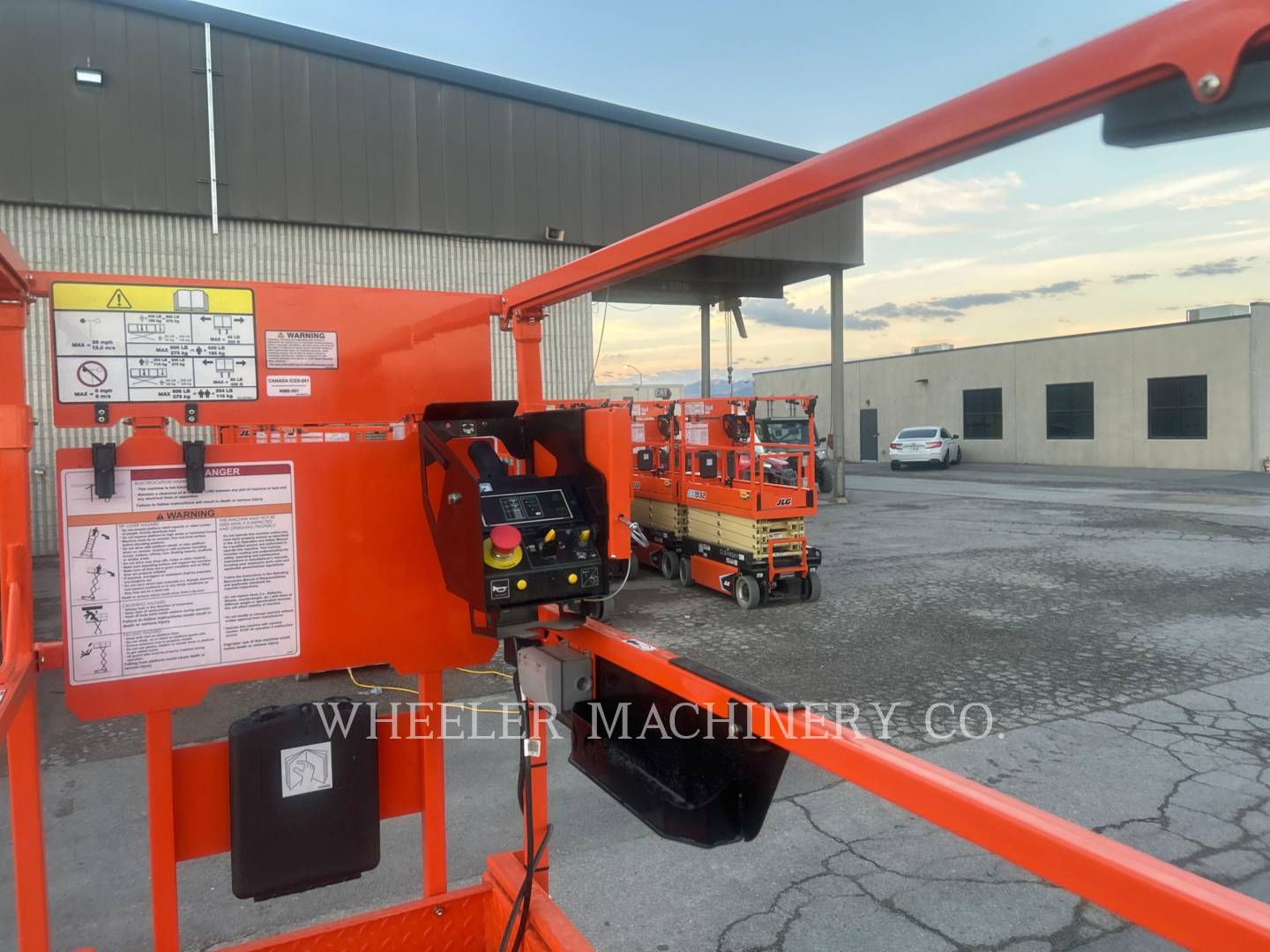 2022 JLG AE1932 Lift Truck