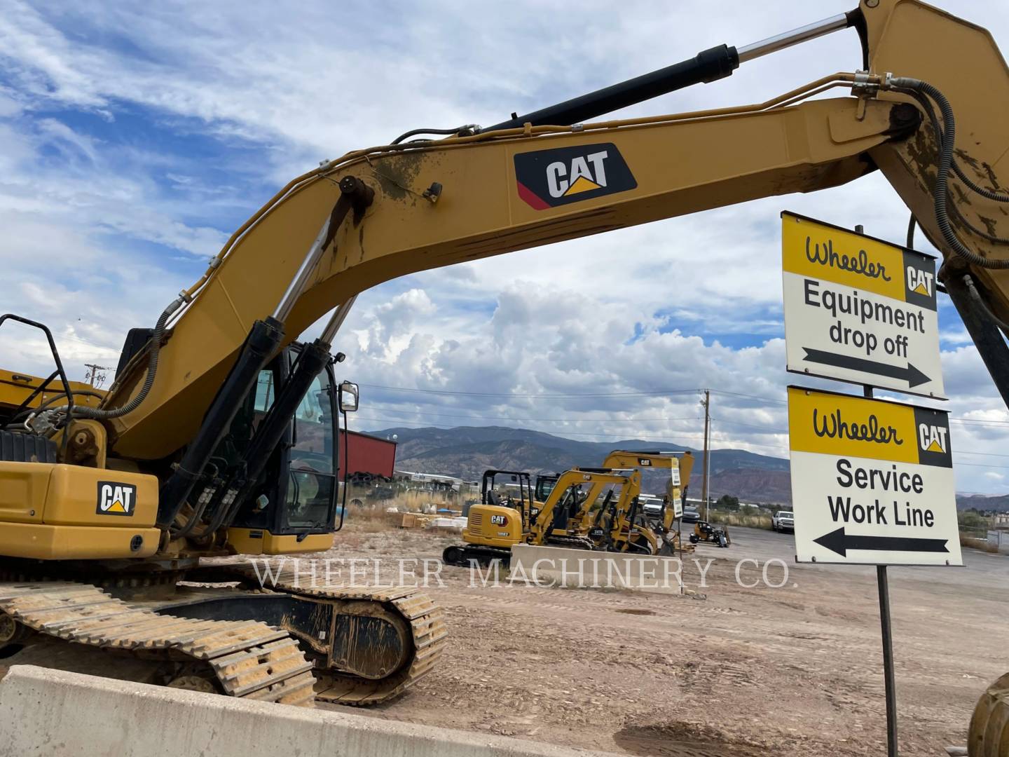 2019 Caterpillar 330 TH Excavator