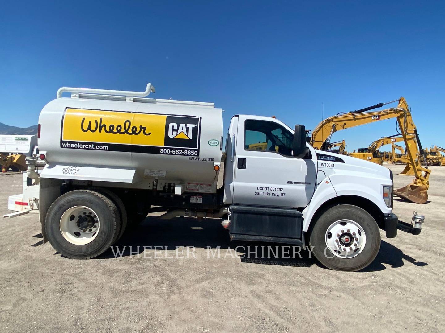 2021 New Holland WT2000 A Water Truck