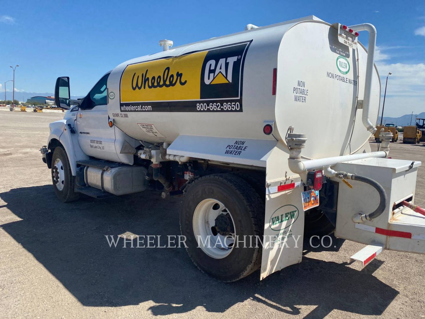 2021 New Holland WT2000 A Water Truck