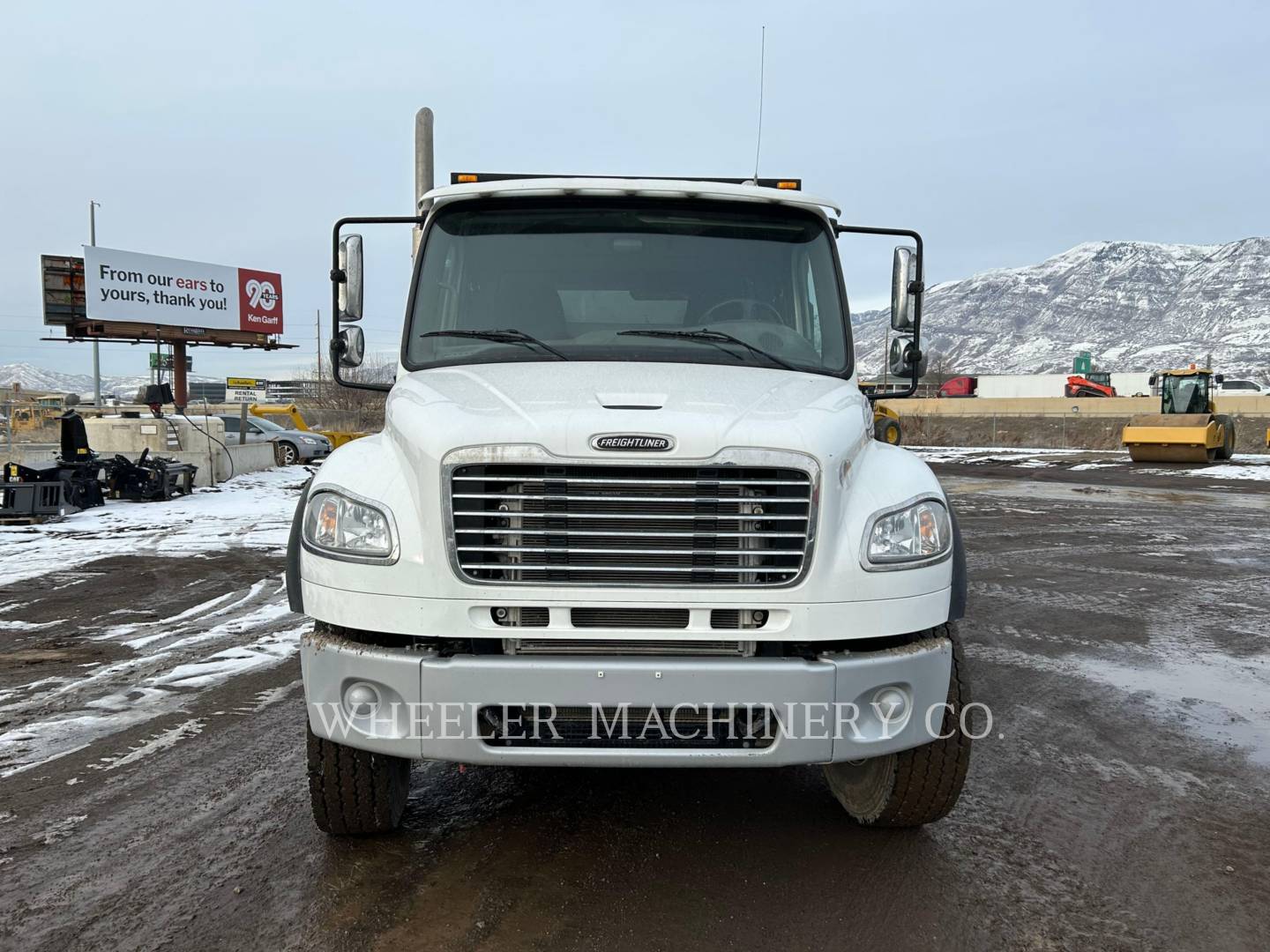 2021 Freightliner DUMP 10 YD Truck