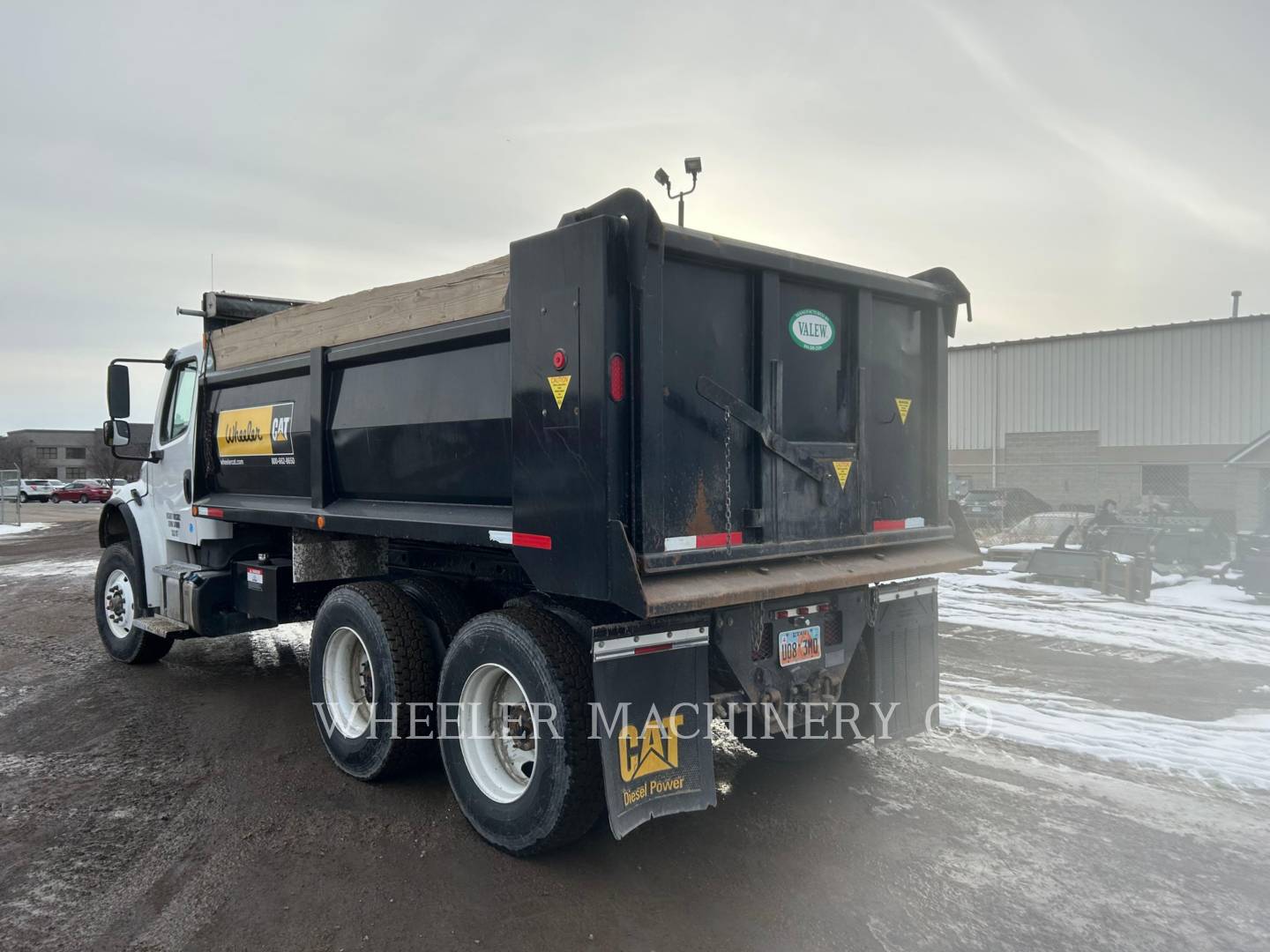 2021 Freightliner DUMP 10 YD Truck