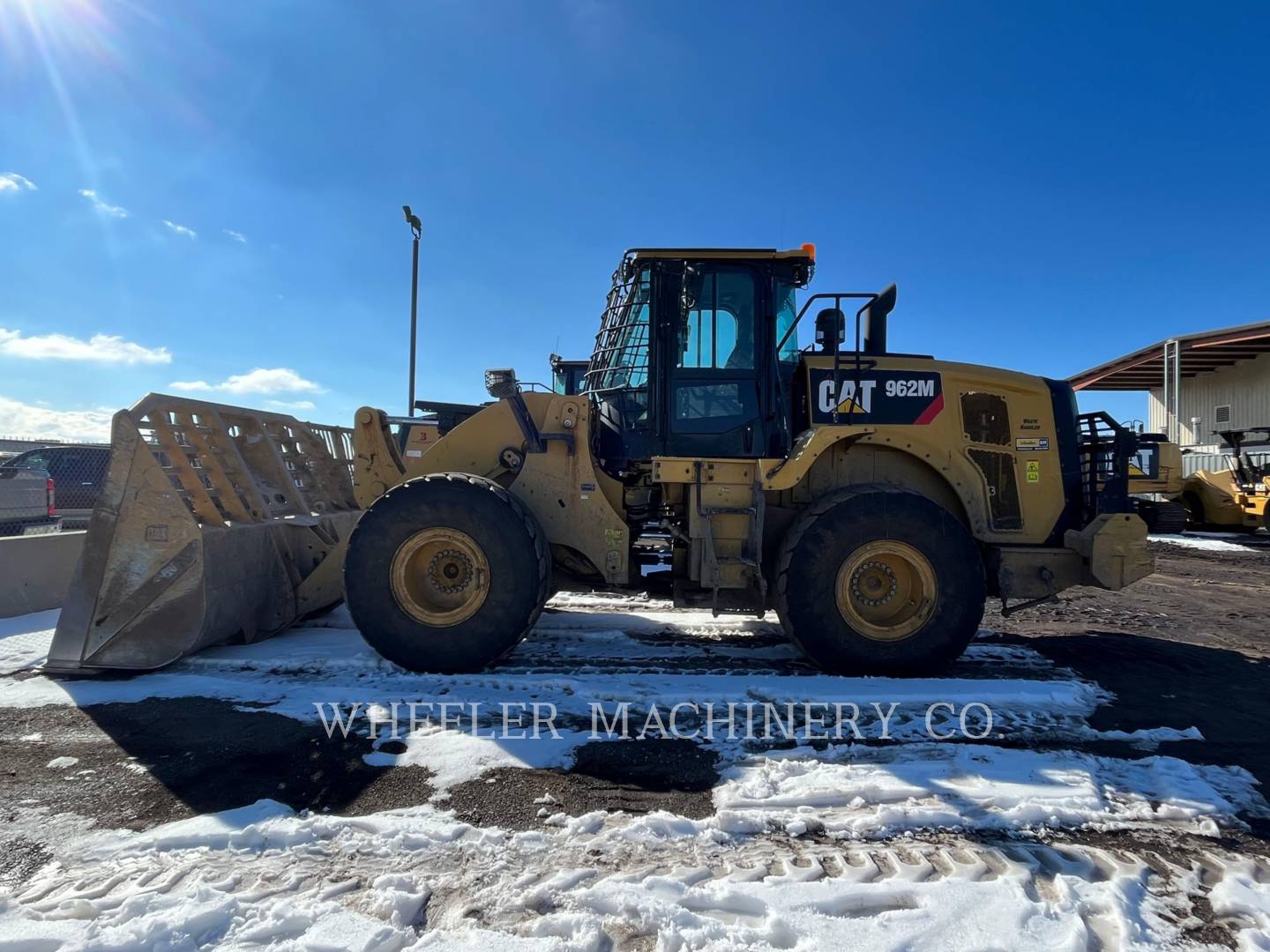 2017 Caterpillar 962M IND Wheel Loader