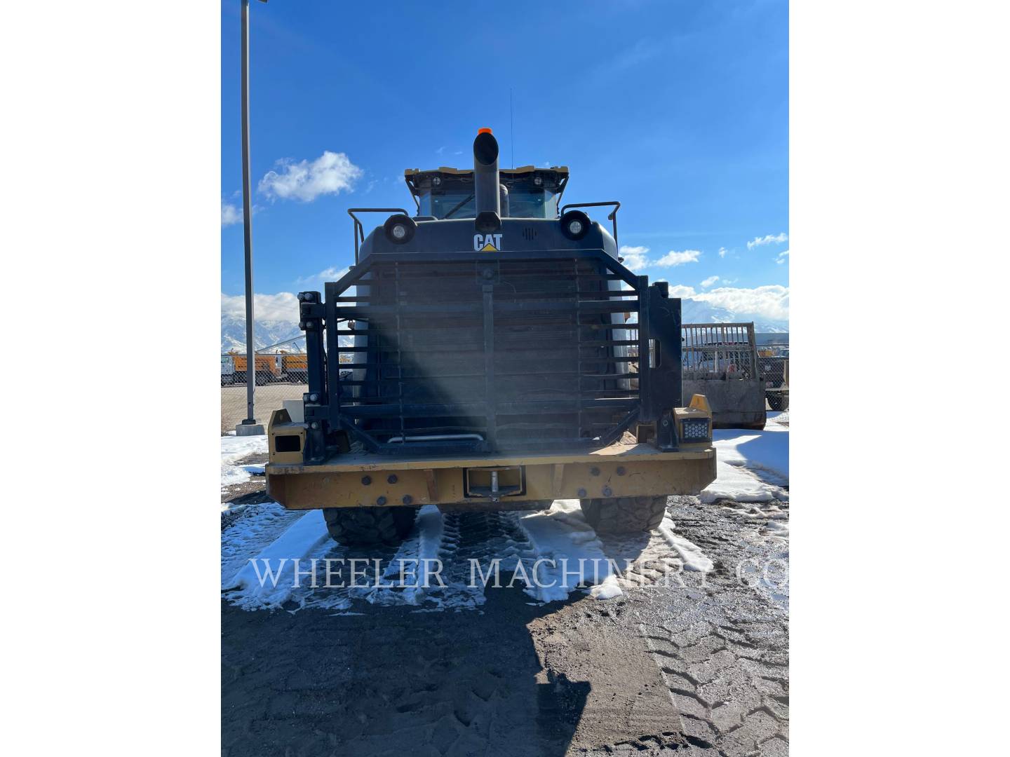 2017 Caterpillar 962M IND Wheel Loader