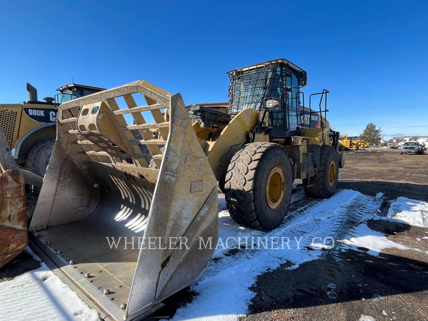 2017 Caterpillar 962M IND Wheel Loader