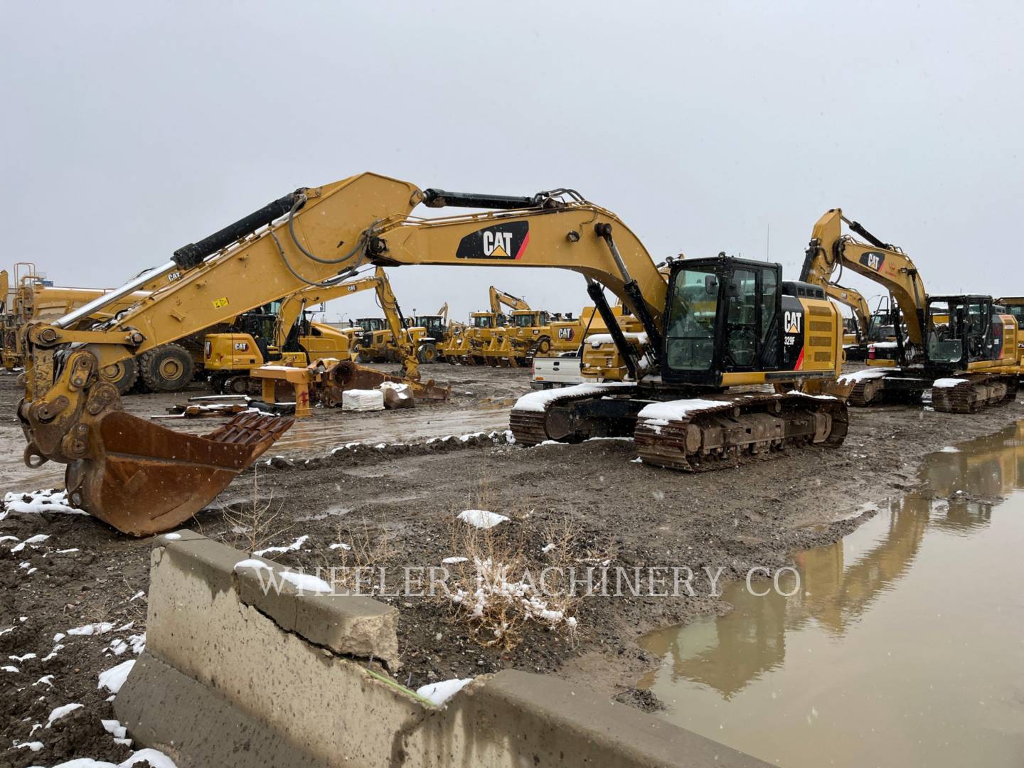 2015 Caterpillar 329F L Excavator