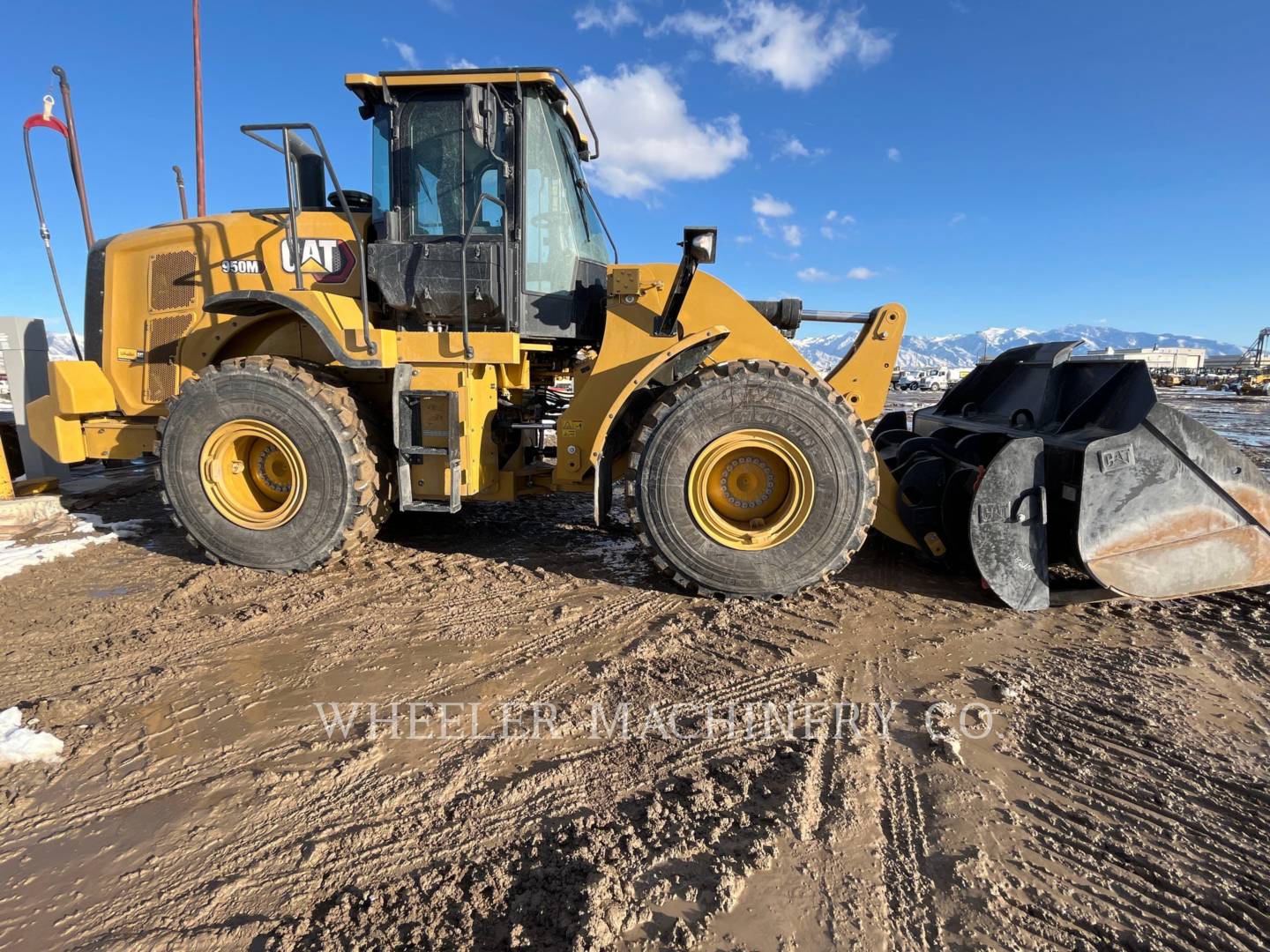 2022 Caterpillar 950M QC Wheel Loader