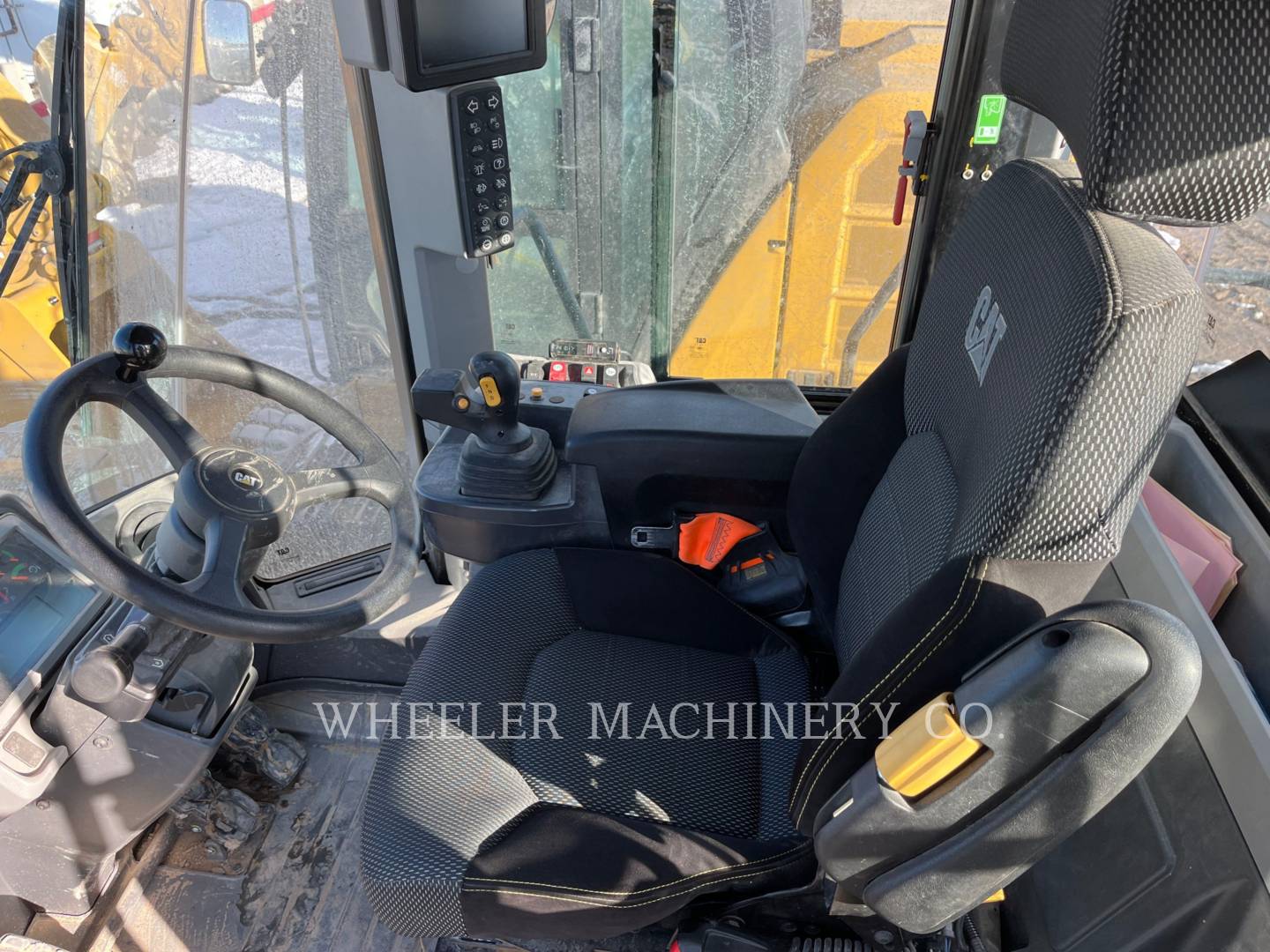 2022 Caterpillar 950M QC Wheel Loader