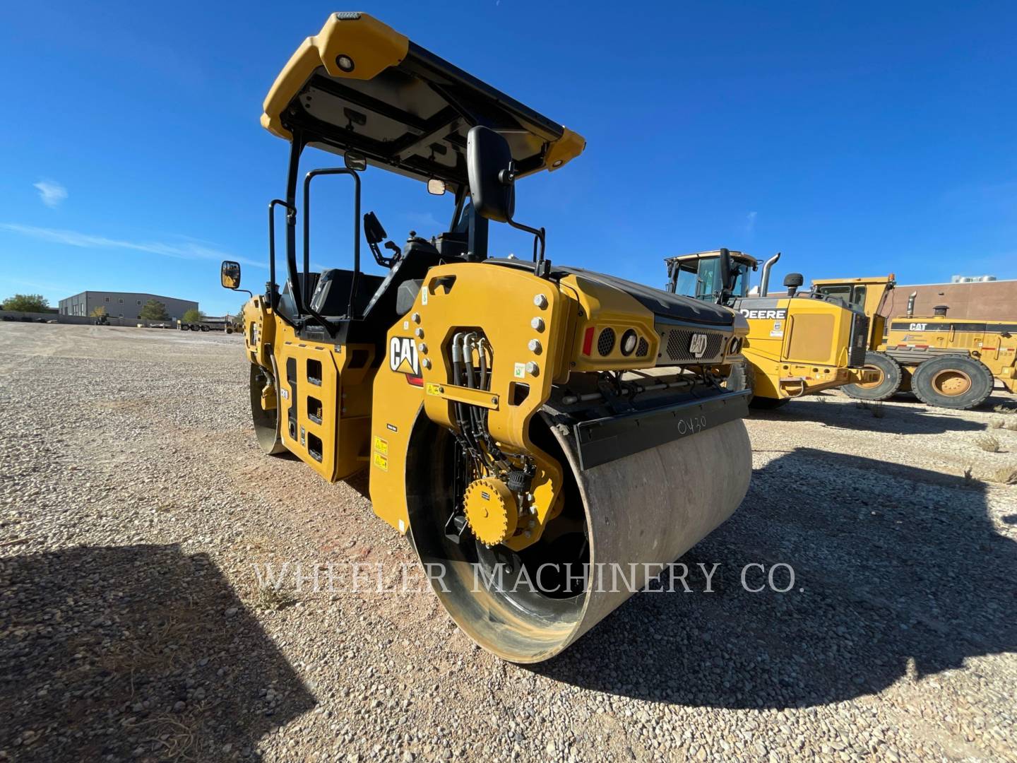 2022 Caterpillar CB10 Vibratory Double