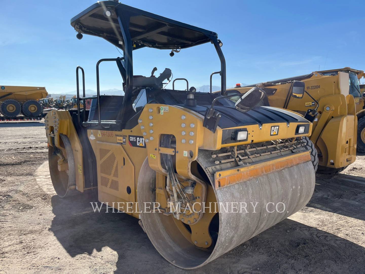 2020 Caterpillar CB15 VV Vibratory Double