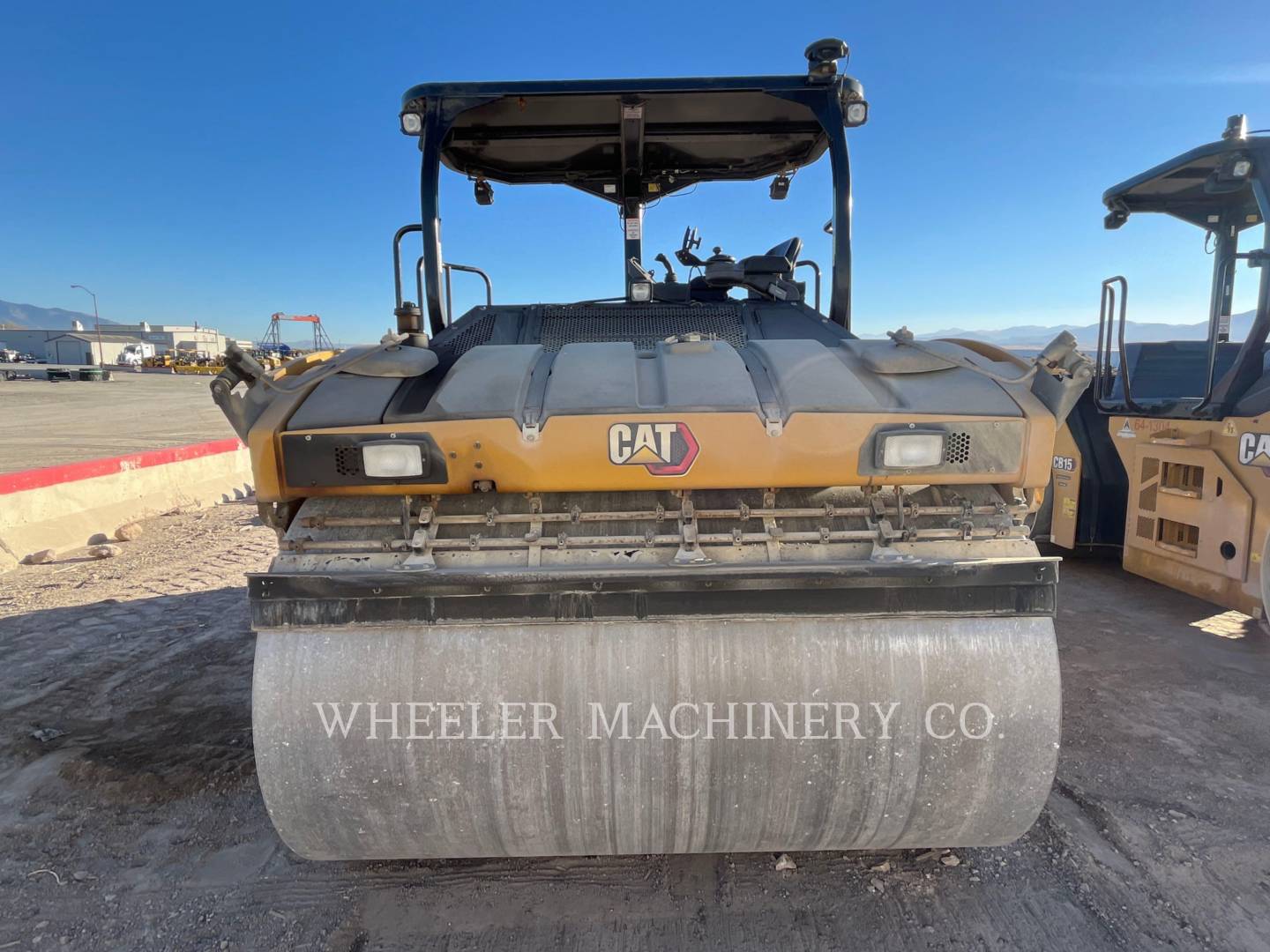 2022 Caterpillar CB15 CW VV Vibratory Double