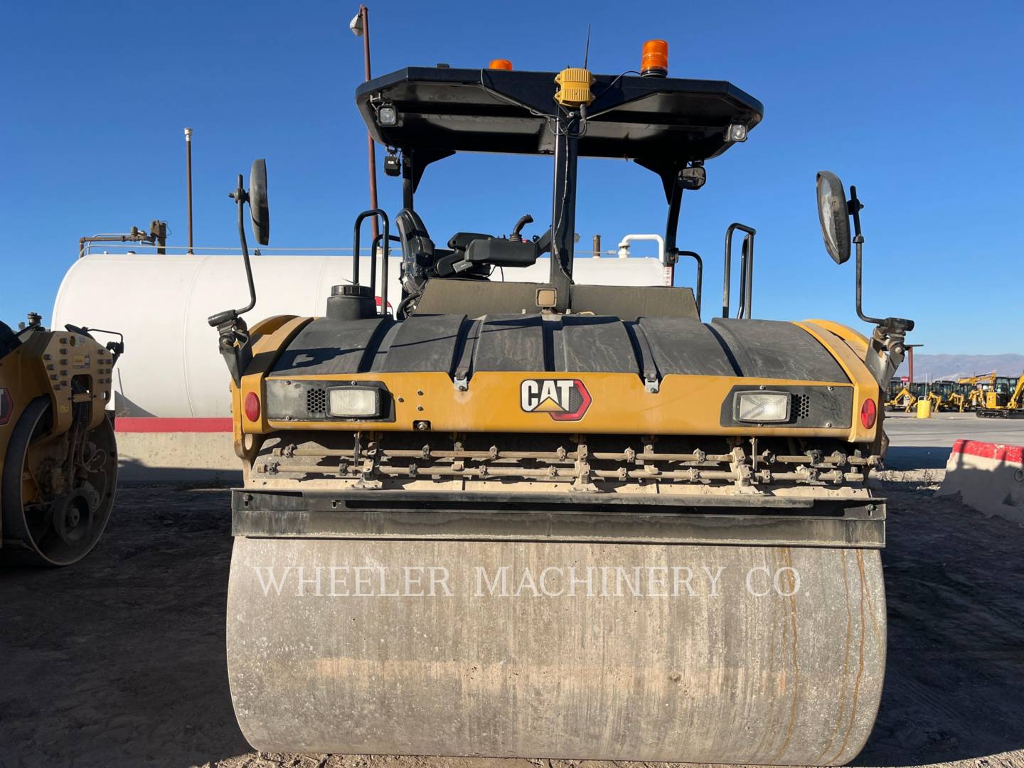 2022 Caterpillar CB15 CW VV Vibratory Double