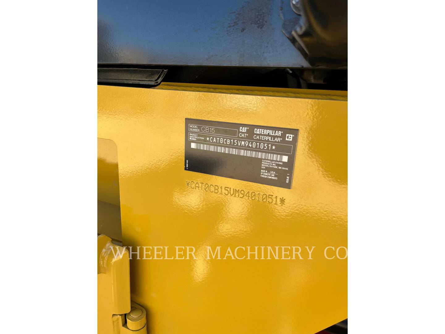 2023 Caterpillar CB15 CW VV Vibratory Double