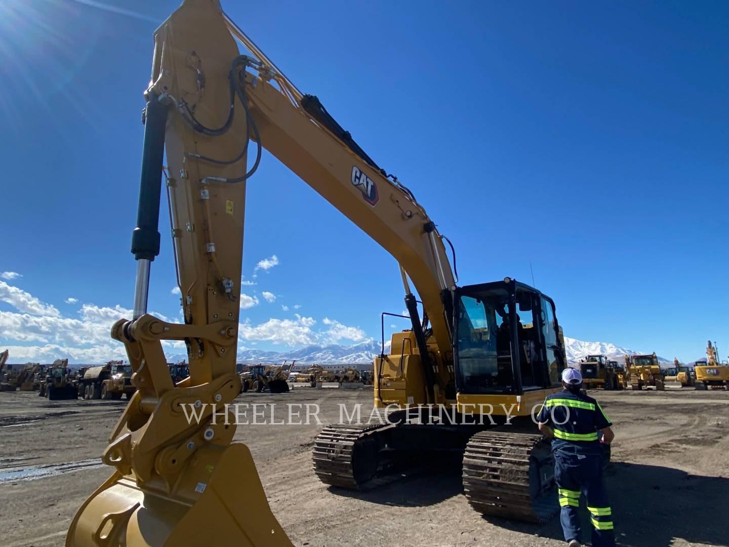 2022 Caterpillar 335 CF Excavator