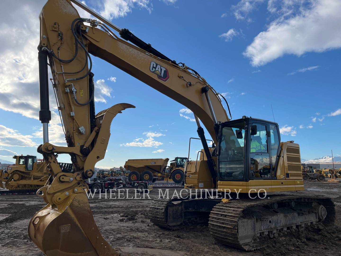 2022 Caterpillar 335 TH Excavator