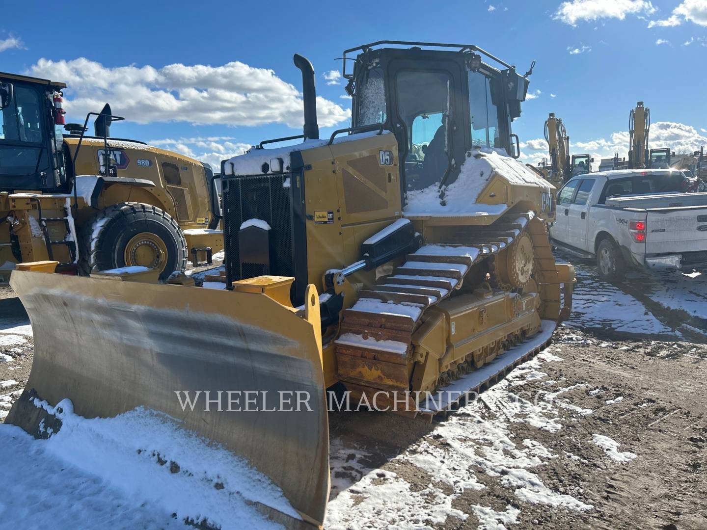 2022 Caterpillar D5-17 XL Dozer