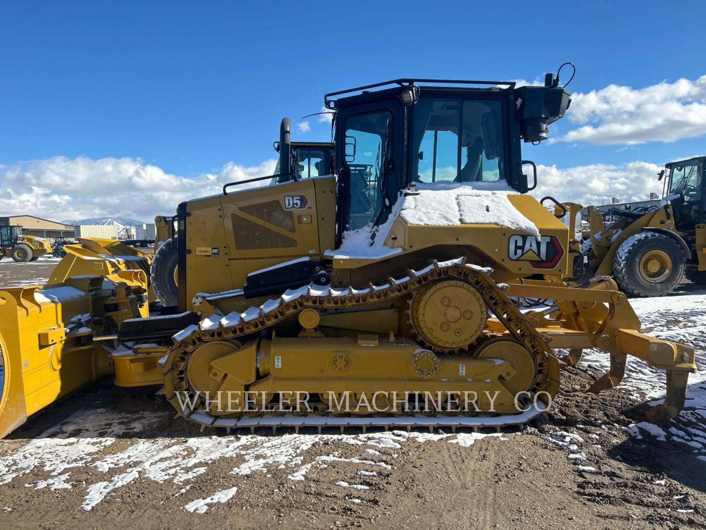 2022 Caterpillar D5-17 XL Dozer