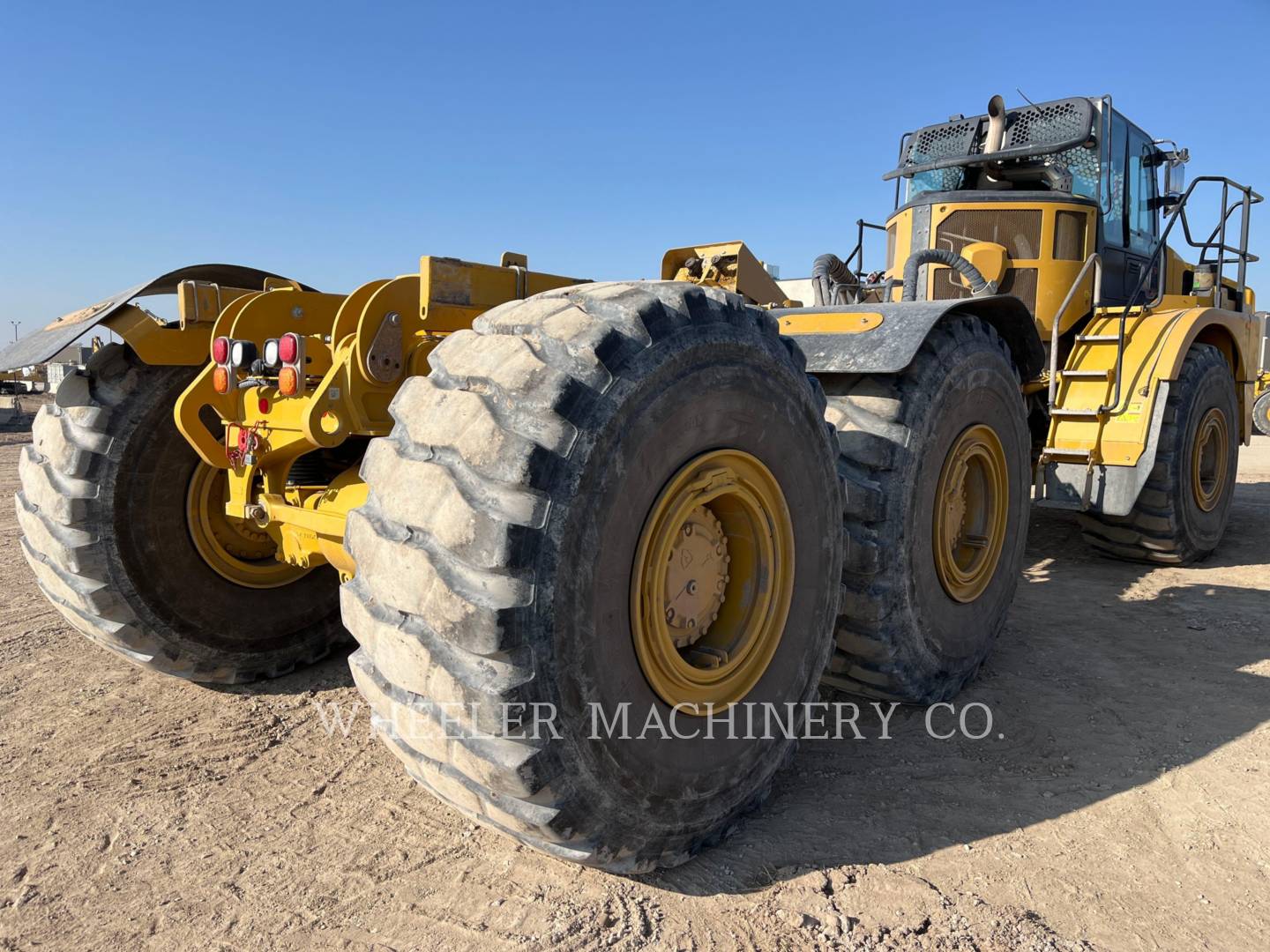 2021 Caterpillar 745 W/PAN Articulated Truck