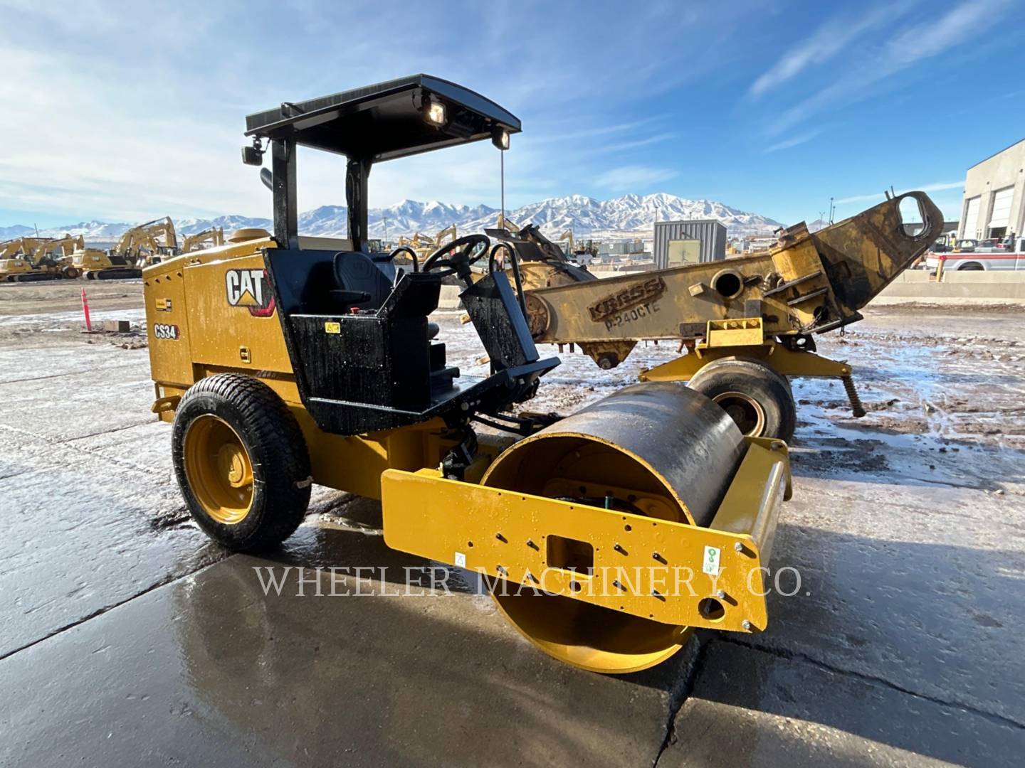 2022 Caterpillar CS34 Vibratory Single