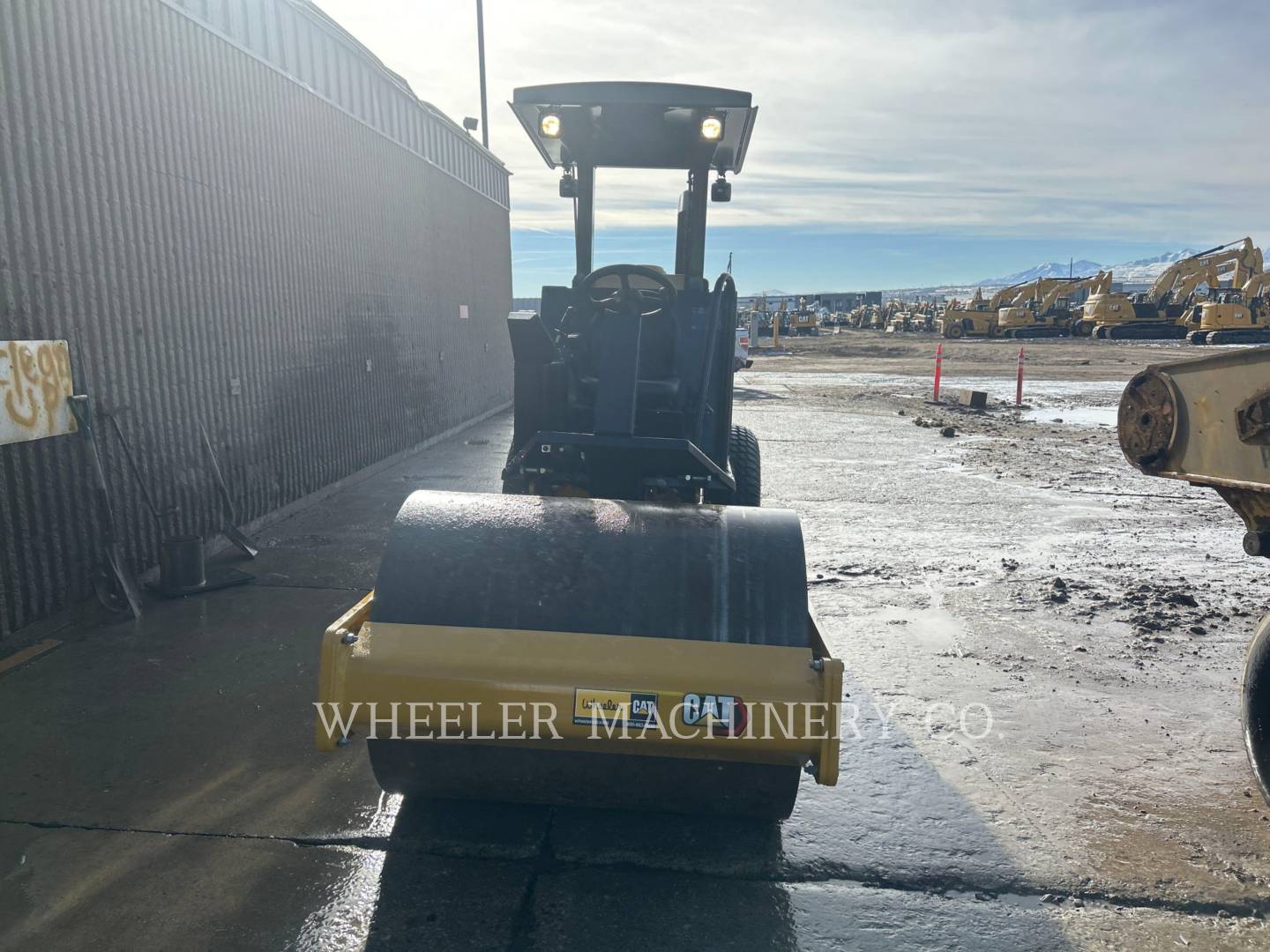 2022 Caterpillar CS34 Vibratory Single