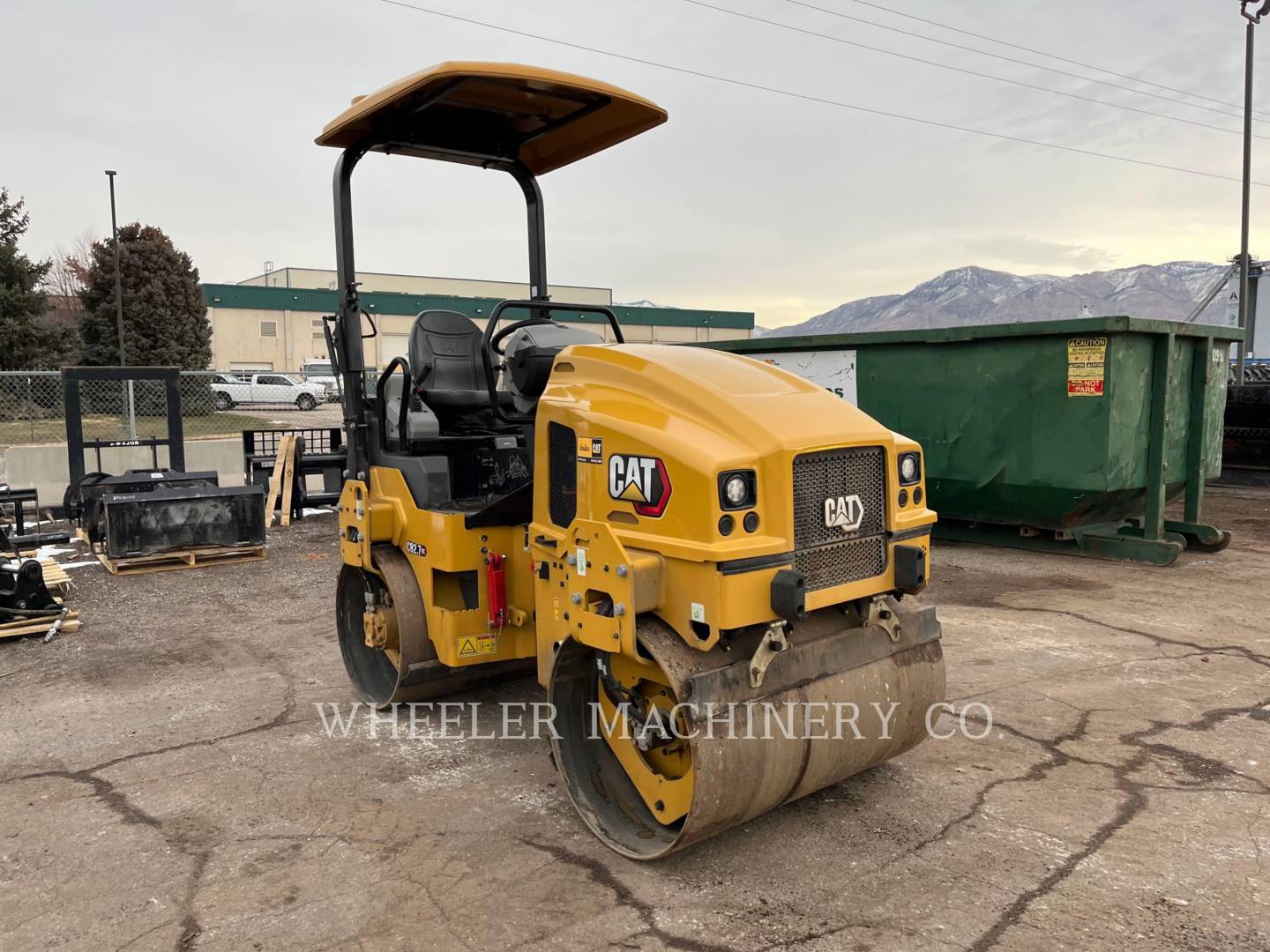 2022 Caterpillar CB2.7 GC Vibratory Double