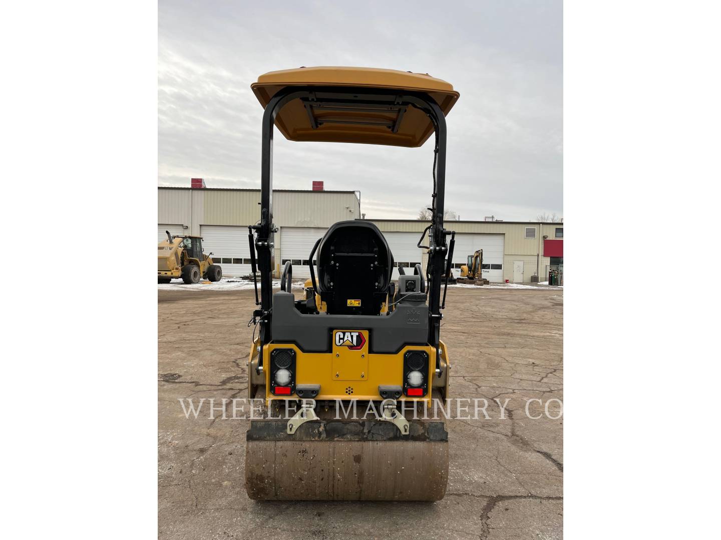 2022 Caterpillar CB2.7 GC Vibratory Double