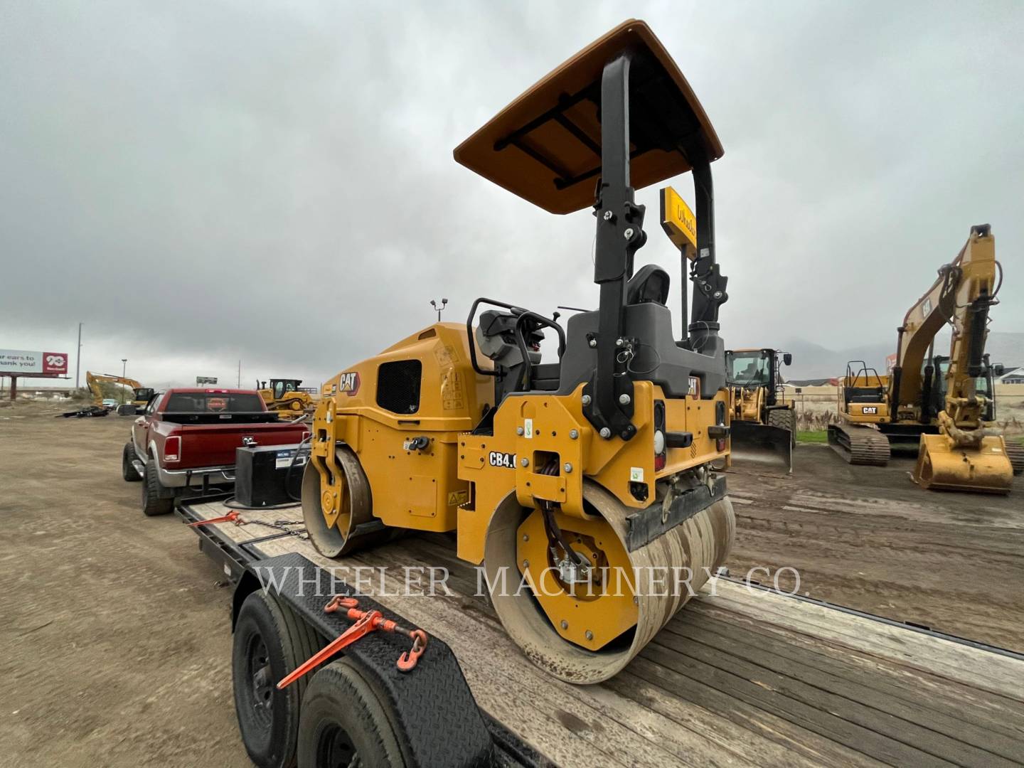 2022 Caterpillar CB4.0 Vibratory Double