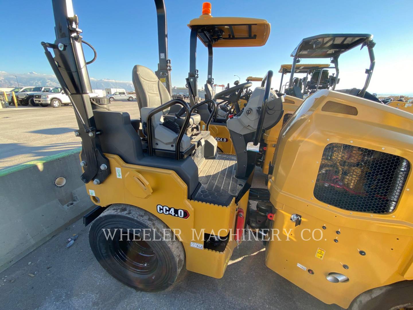 2022 Caterpillar CC4.0 Vibratory Double