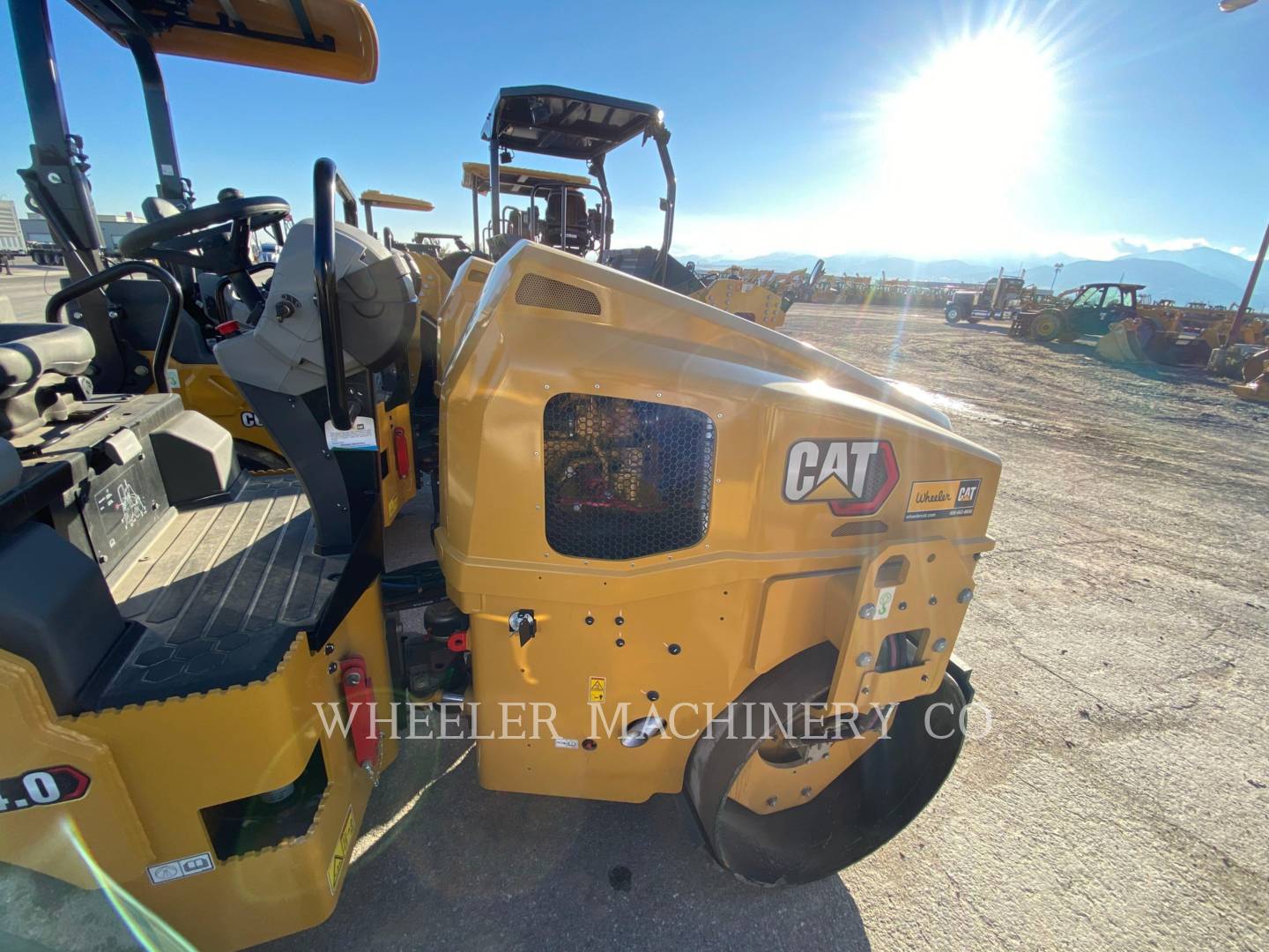 2022 Caterpillar CC4.0 Vibratory Double