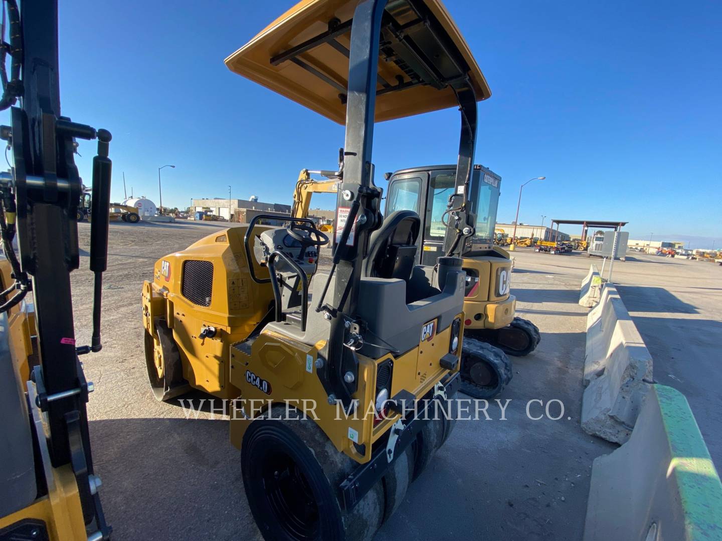 2022 Caterpillar CC4.0 Vibratory Double