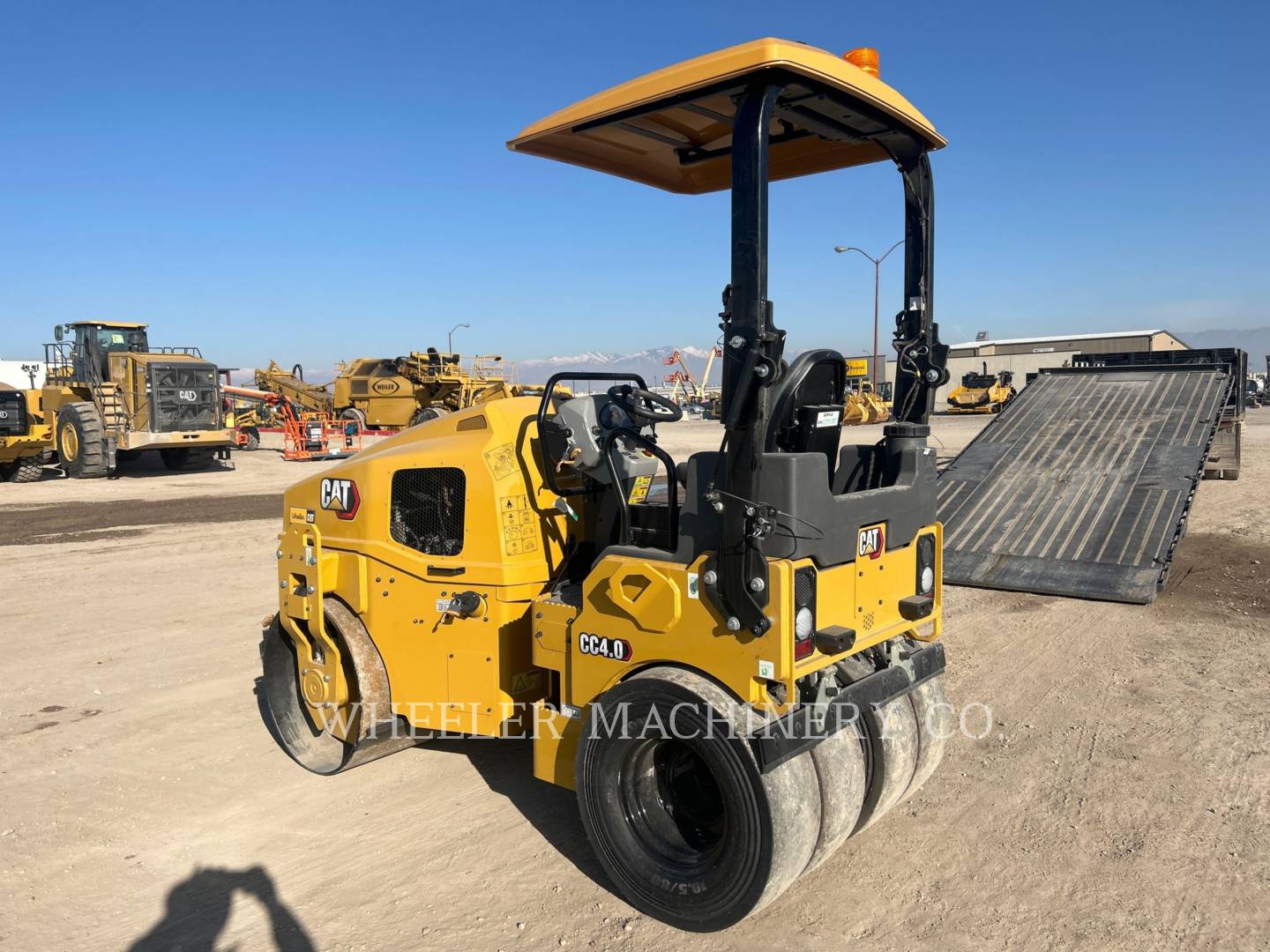 2022 Caterpillar CC4.0 Vibratory Double