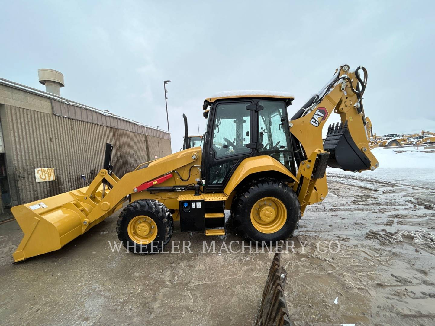 2022 Caterpillar 420 CF Tractor Loader Backhoe